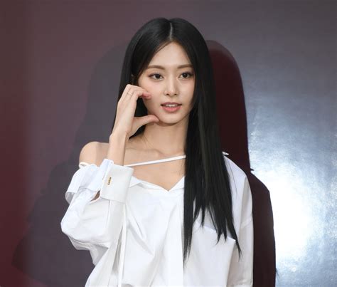 tzuyu gucci|K.